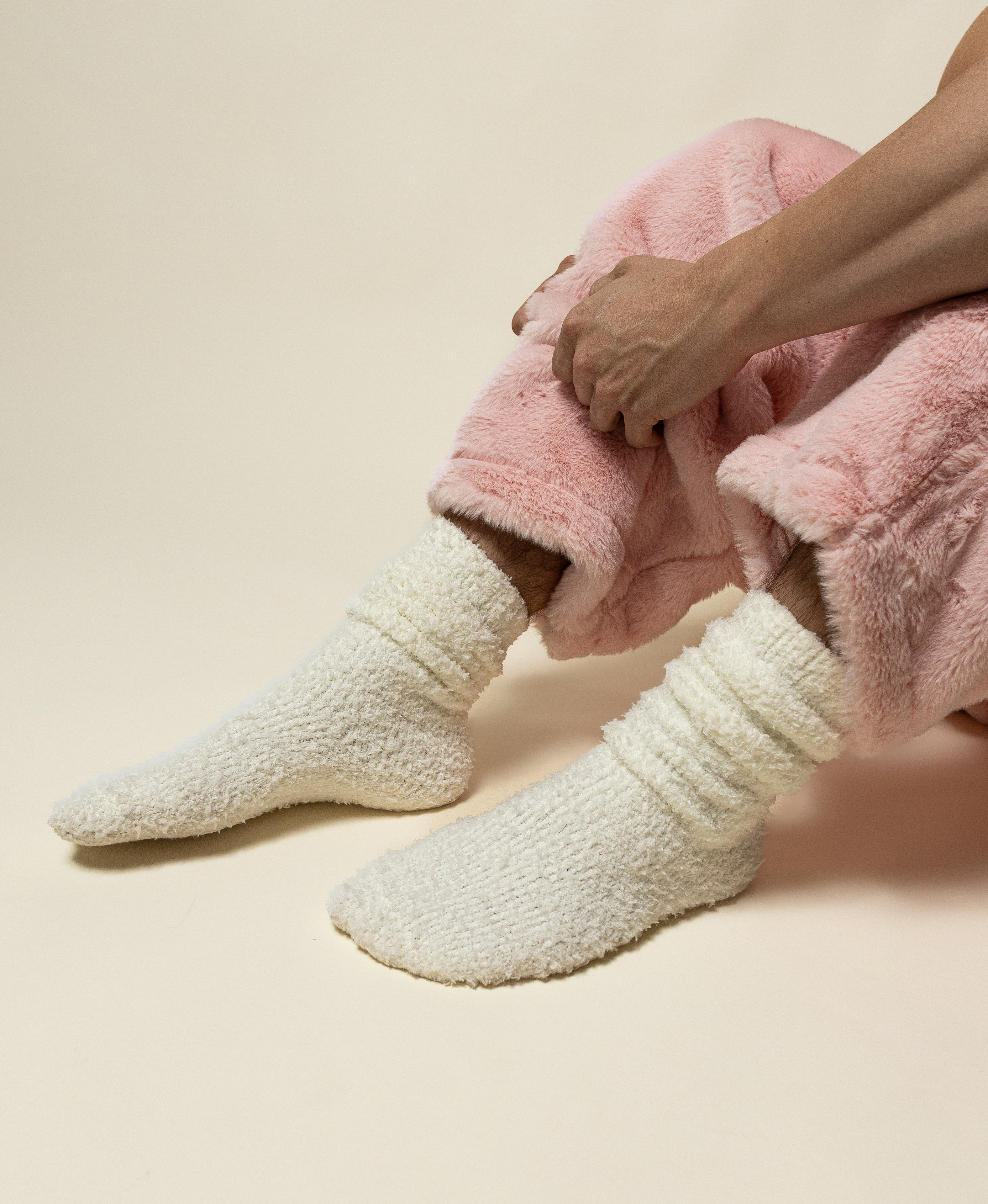 slouchy sherpa socks