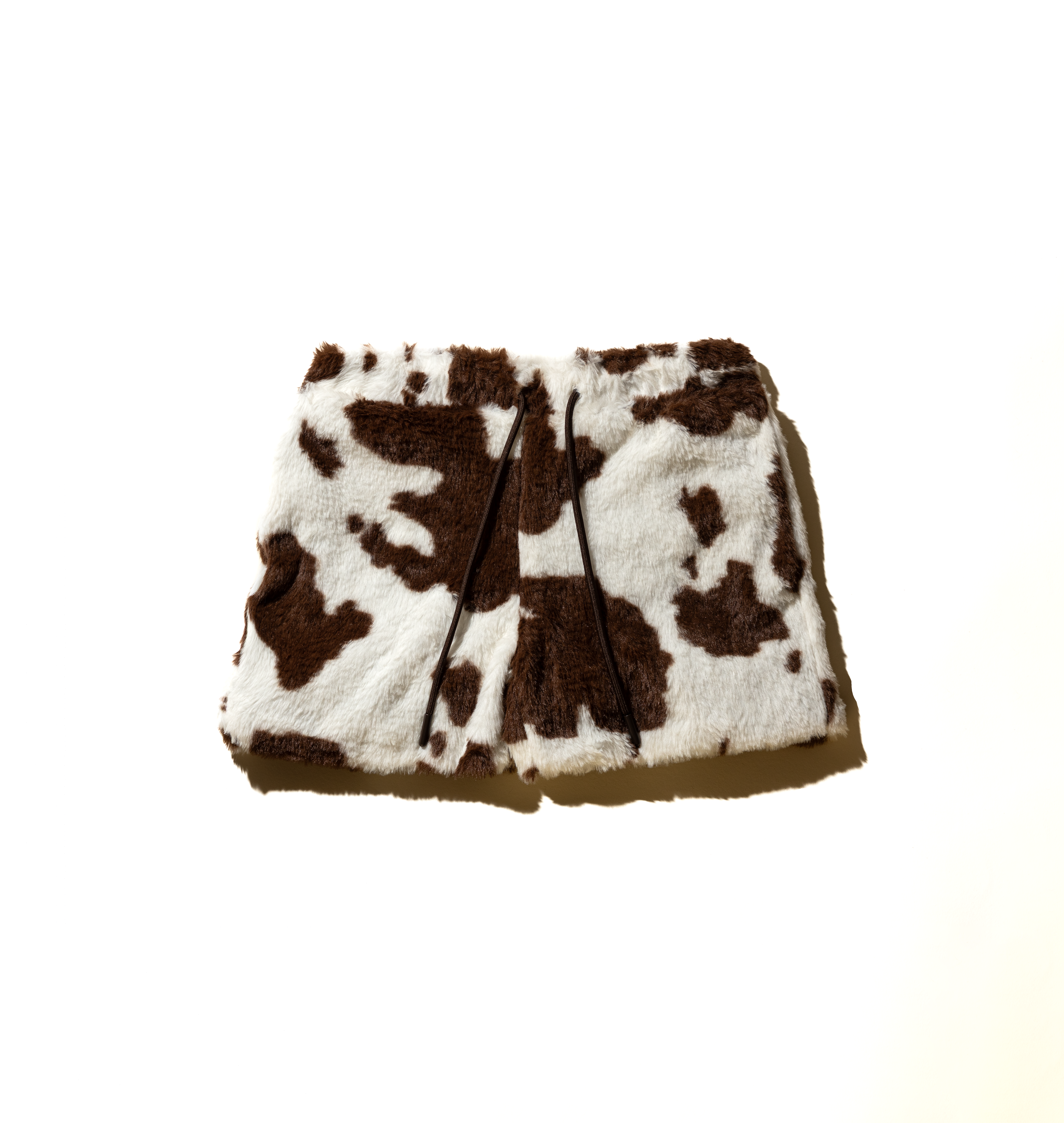 5" shorts in cow print fur